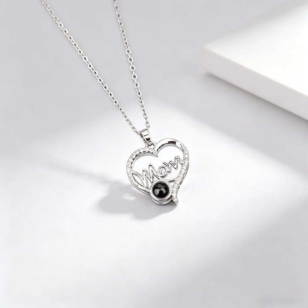 Projection Necklace 100 Languages I Love You Pendant Necklaces for Lover Girlfriend 2026 Creative Couple Romantic Jewelry Gifts